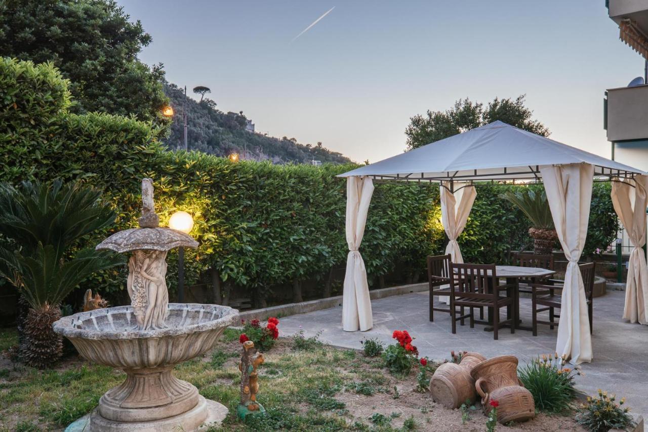 Emily'S Home Sorrento Bagian luar foto